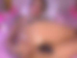 Live cam show with mssburbuja - Lush on AdultVida.com