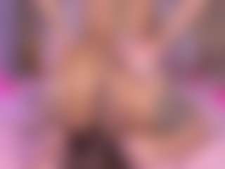 Live cam show with mssburbuja - BBW Ebony on Mixed Magazine Live