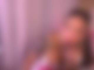 Live cam show with mssburbuja - Ebony Petite on Camsoda