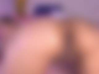Live cam show with mssburbuja - Big Tits Curvy on Cam Slut
