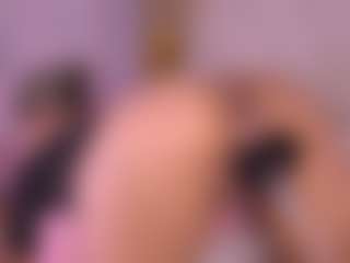 Live cam show with mssburbuja - Brown Eyes MILF on Streamer API