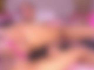 Live cam show with mssburbuja - Tease Black on Camsoda