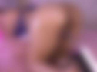 Live cam show with mssburbuja - Ebony Big Tits on crypto-cams