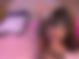 Live cam show with mssburbuja - Fingers on Camsoda