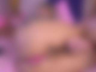 Live cam show with mssburbuja - Lush Toys on CamwithHer