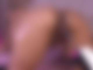 Live cam show with mssburbuja - Athletic Teen (18+) on Milfs Live