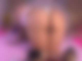 Live cam show with mssburbuja - Lush MILF on Gym Cam Girls