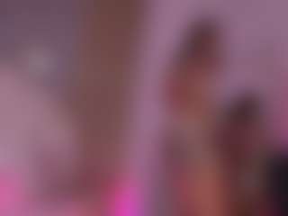 Live cam show with mssburbuja - Lush Blonde Hair on Gym Cam Girls