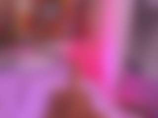 Live cam show with mssburbuja - Ebony Teen (18+) on SinfulBabes
