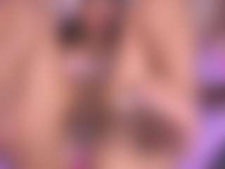 Live cam show with mssburbuja - Skinny on Camsoda