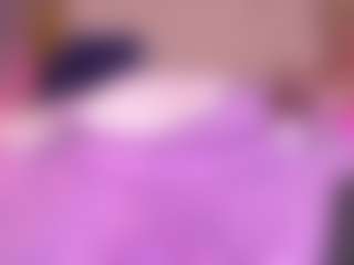 Live cam show with mssburbuja - Skinny MILF on sexylive.show
