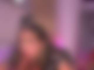 Live cam show with mssburbuja - Curvy Teen (18+) on Camsoda