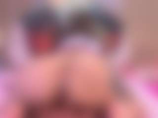 Live cam show with mssburbuja - Teen (18+) on Dolls Live