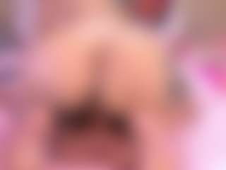 Live cam show with mssburbuja - American Petite on Camsoda | colombia