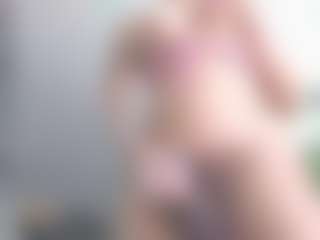 Live cam show with princess-alis91 - Spank on Soda Cam