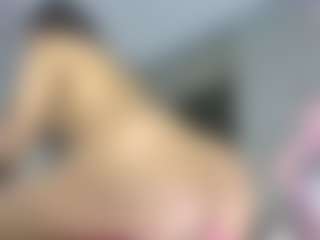 Live cam show with princess-alis91 - Average on fuck-show.com