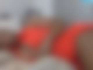 sassywithcurves100's Live Sex Cam Show