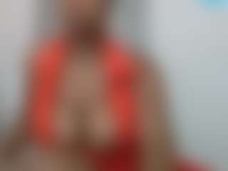sassywithcurves100's Live Sex Cam Show