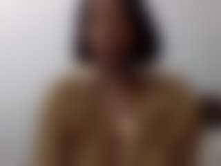 sassywithcurves100's Live Sex Cam Show