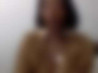 sassywithcurves100's Live Sex Cam Show