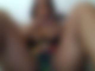 Live cam show with sassywithcurves100 - Gamer MILF on Nude Chat * 1 On 1 Webcam Sex * Live Cam Show