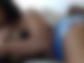 sassywithcurves100's Live Sex Cam Show