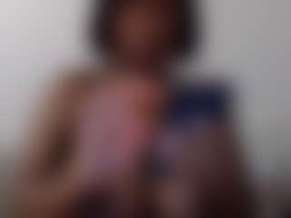 sassywithcurves100's Live Sex Cam Show