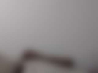 sassywithcurves100's Live Sex Cam Show