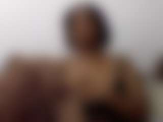 Live cam show with sassywithcurves100 - Brown Eyes on slutload
