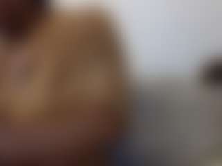 sassywithcurves100's Live Sex Cam Show