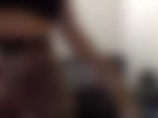 sassywithcurves100's Live Sex Cam Show