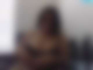sassywithcurves100's Live Sex Cam Show
