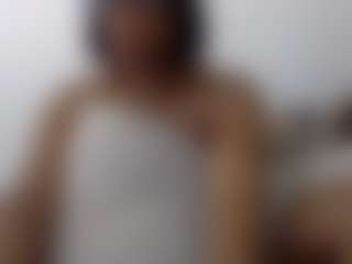 sassywithcurves100's Live Sex Cam Show