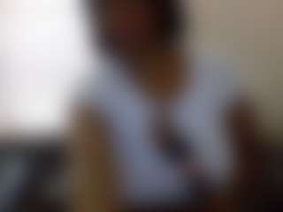 sassywithcurves100's Live Sex Cam Show