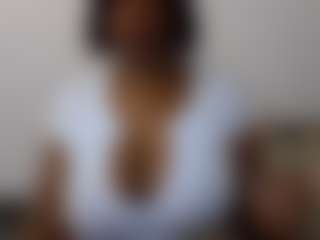 sassywithcurves100's Live Sex Cam Show