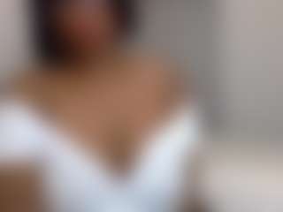 sassywithcurves100's Live Sex Cam Show