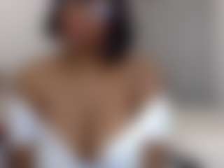 sassywithcurves100's Live Sex Cam Show