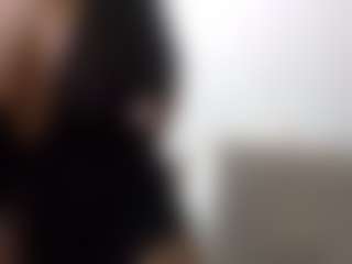 sassywithcurves100's Live Sex Cam Show