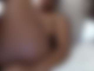 sassywithcurves100's Live Sex Cam Show