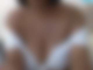 sassywithcurves100's Live Sex Cam Show