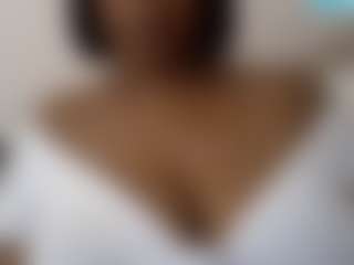 sassywithcurves100's Live Sex Cam Show