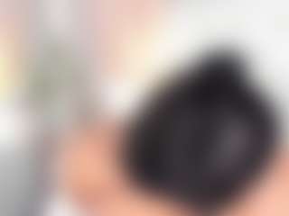 Live cam show with Mia_Stones - Milk on parknlotfishbdy