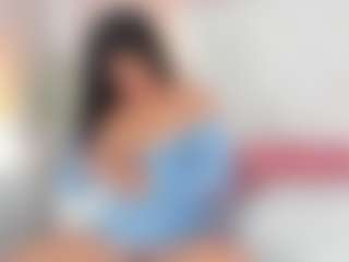 Live cam show with Mia_Stones - Teen (18+) on galaxygirlnitro.com