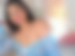 Live cam show with Mia_Stones - Teen (18+) on live18s.com