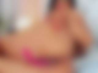 Mia_Stones's Live Sex Cam Show