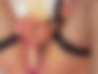 Mia_Stones's Live Sex Cam Show