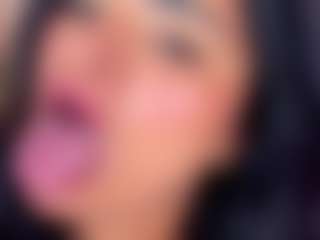 Mia_Stones's Live Sex Cam Show