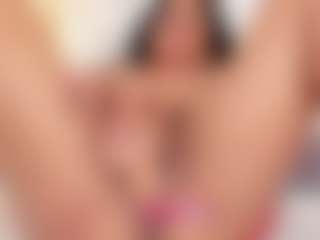 Mia_Stones's Live Sex Cam Show