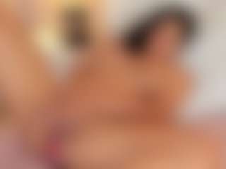 Mia_Stones's Live Sex Cam Show