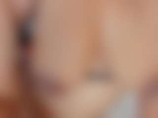 Mia_Stones's Live Sex Cam Show